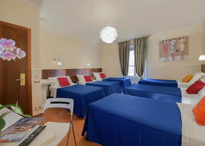 Budget Rooms Des Arts Rome