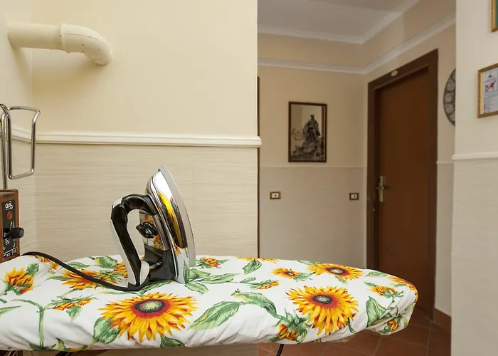 Hostel Budget Rooms Des Arts *